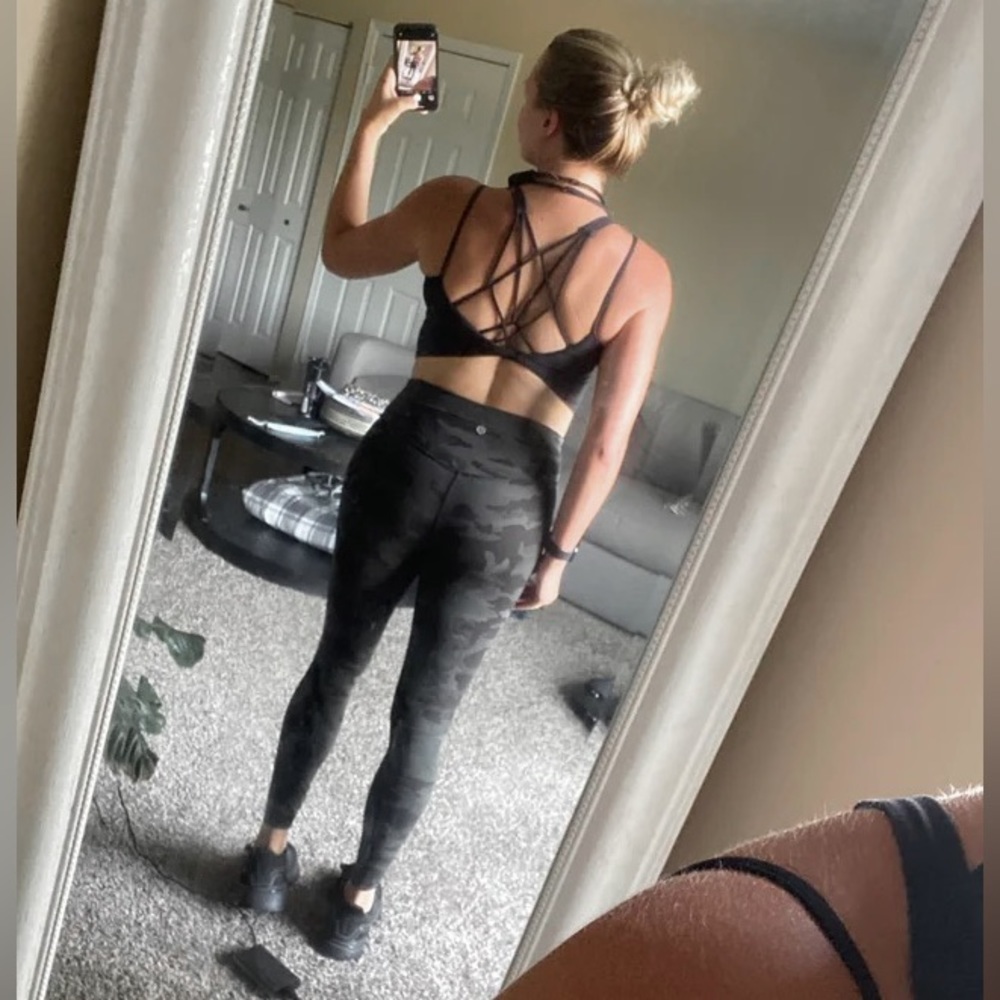 Lululemon Align High Rise 25” Black Camo Coal Multi Leggings Size 4